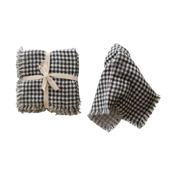 black and white gingham napkins