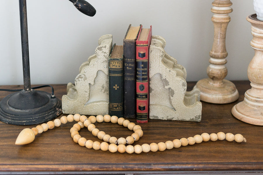 chippy corbel bookends