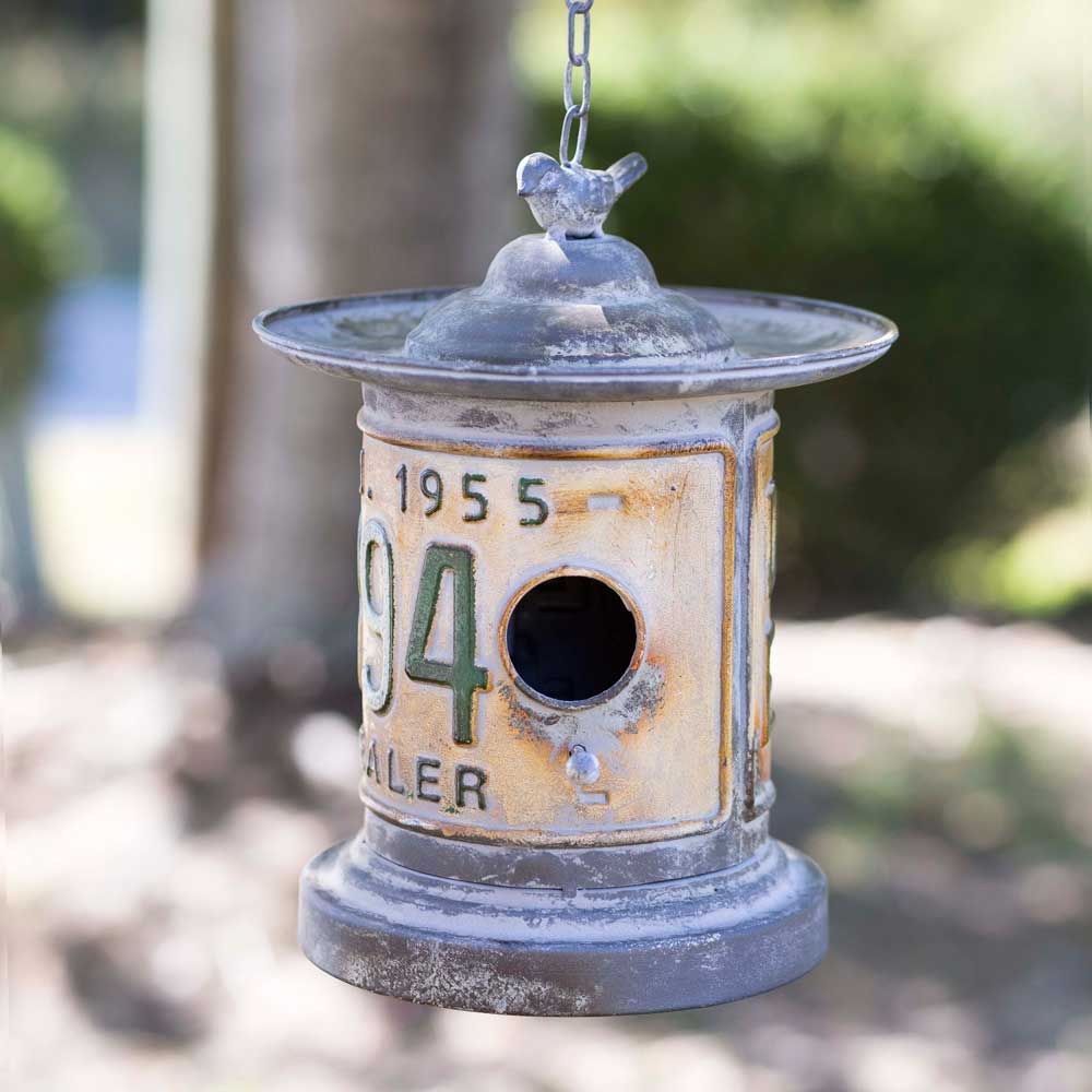 license plate bird house