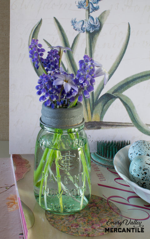 mini mason jar with flower frog lid